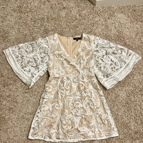 Lulu’s White Bridal Dress - Picture 11 of 16